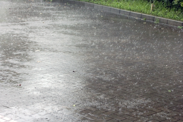 雨が好きな人の心理とは 雨の楽しみ方を教えます ファインドクリップ